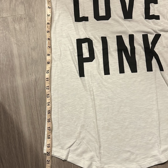 Love Pink sleep shirt - Picture 4 of 4